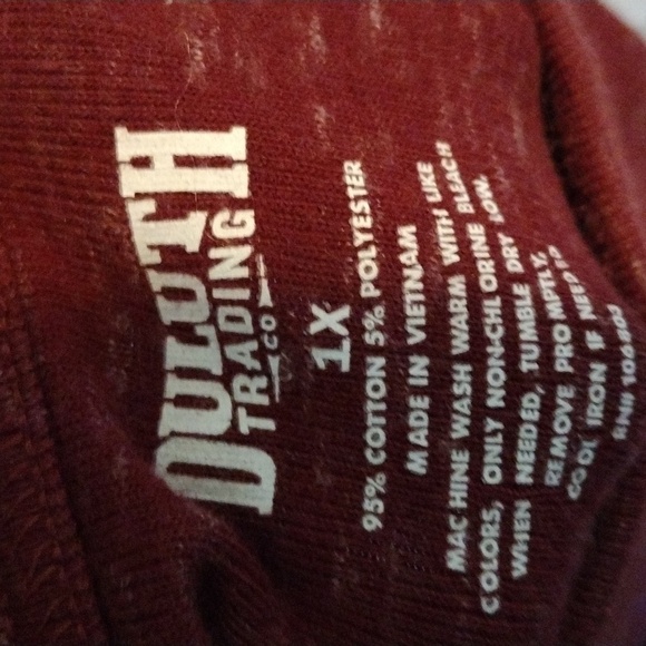 Duluth trading company short sleeve top - Picture 2 of 4